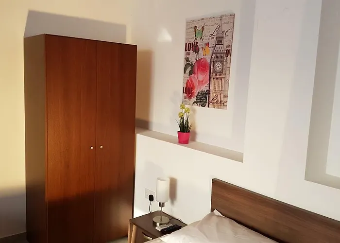 Zorbas No 2 * Larnaca